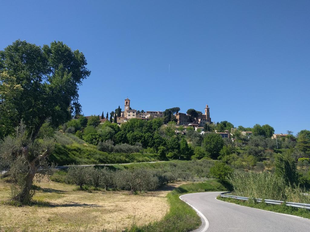 CastelbellinoCasa Ghibellinaアパートメント エクステリア 写真